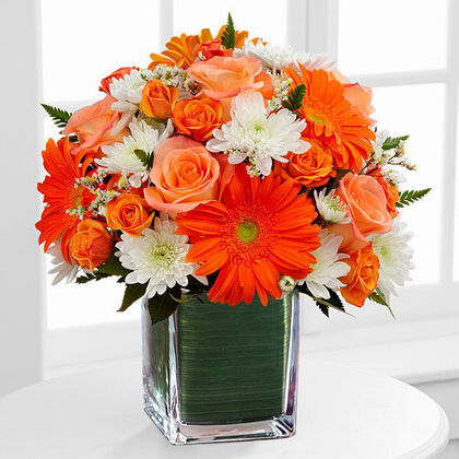 Premium-With 5 Roses and 4 Spray Roses