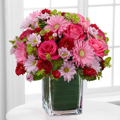 Ultra Premium-with 8 Roses